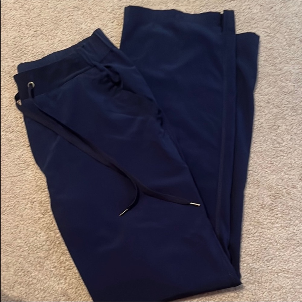Women’s Navy Scrub Pants